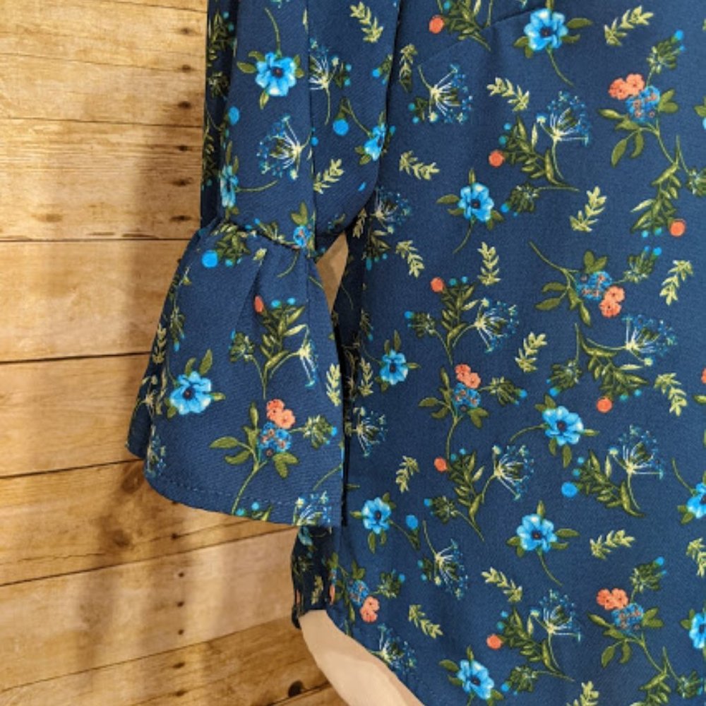 Meraki Blue Floral Blouse with Choker Collar - Picture 5 of 7